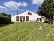 Grange aménagée 4 chambres grand terrain pour chevaux