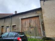 Grange de 140m2 au sol + une maison