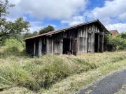 Grange en bois sur terrain constructible