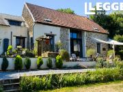 Grange et ferme magnifiquement aménagées avec de...