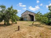 Grange sur une parcelle de 721m2