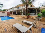 GRANJA VIANA CONDOMÍNIO ORVALHO Sobrado á venda com 4 na...