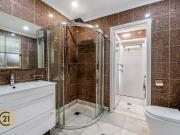 Granny Flat in Great Location Including Water, Gas,...