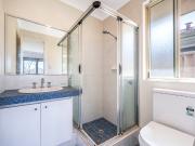 Granny flat, pool, beach & more