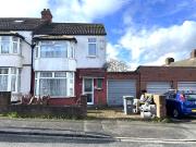 Grantham Road, Luton LU4, 3 bed semi detached house to...