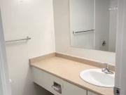 Granville Manor Studio, 1 Bathroom