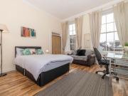 Granville Street, Glasgow G3, 7 bed flat to rent, £4,600...