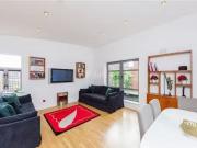 Grattan Street, Dublin 2 is for rent