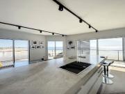 Grau d'Agde villa sur les toits en première ligne...