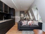 Grays Inn Road, Bloomsbury WC1X, 1 bed flat to rent,...