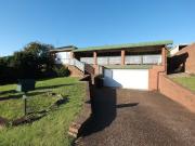 Great 5 bedroom Family House in Baulkham Hills, School...