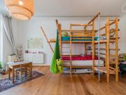 Great apartment in one of the most beautiful streets of...