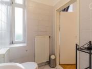 Great apartment with small terrace in perfect location...