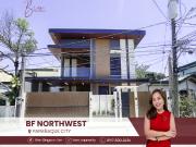 GREAT DEAL! BF Northwest in Parañaque 5 BR House For...