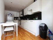 Great ensuite double bedroom in London Has a Room