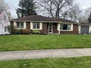 Great family bungalow backs onto Greenspace