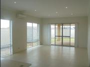 Great Location 4 x 2