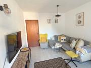 Great location, clean bright 2 bedroom stay!