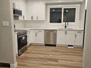 GREAT LOCATION! RENOVATED MAIN FLOOR ONE BLOCK FROM 17...