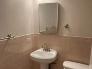 Great Location walking distance to DU campus Studio...