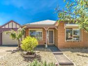 Great Location with Easy Living!