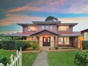 Great Location with large family home!