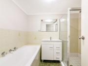 Great sized apartment in ideal lifestyle location