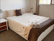 Great Unit Fantastic Location $700 per week furnished