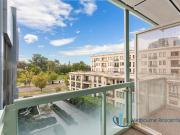 Great View and Spacious Fully Furnished 1 Bedroom...