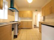 Great West Road, Isleworth