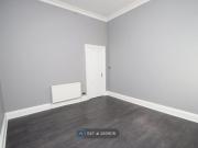 Great Western Road, Glasgow G12, 3 bed flat to rent,...