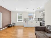 Green Lane, Ilford, 2 bedroom, Flat