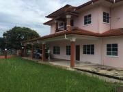 Green road 2 storey semi D 4b3b big size empty unit rent...