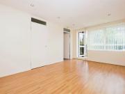 Green Walk, London Bridge, SE1