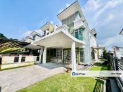 Greenhill Residence