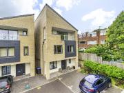 Greenview, Blackness Lane, Woking GU22, 5 bed detached...
