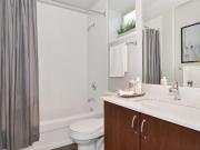 Greenwood Commons UBC 2b2b Greenwood commons $3800...