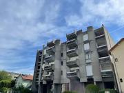 Grenoble 38100 Location parking au dernier étage