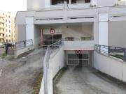 GRENOBLE AVENUE VALMY GARAGE 1 VOITURE