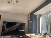 Greyhound Road, Sutton