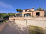 Grimaud Guerrevieille: Villa avec piscine à 200m de la...