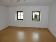 GRÖDIG Kleines 2 Zimmer Appartement mit PKW Stellplatz