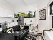 Groovy studio apartment in Forest Lodge near Glebe