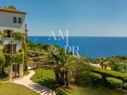 GROS POTENTIEL PROPRIETÉ DE CHARME VUE MER PANORMIQUE