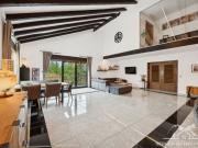 Groß, hell, familienstark – Wohneinheit mit Haus im Haus...