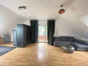 Groß­zü­gi­ge, hel­le 3‑Zim­mer Woh­nung mit Balkon