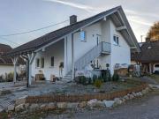 Großartiges Ein /Zweifamilienhaus mit gemütlichem Garten