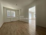 Große 2 Zimmer Genossenschaftswohnung mit Westbalkon