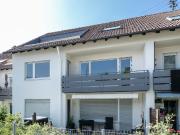 Große 3,5 Zimmer Wohnung mit Balkon in gepflegter Anlage...