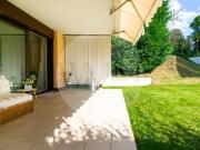 GROSSE 3,5 ZIMMER WOHNUNG MIT GARTEN